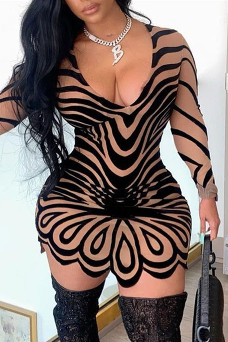 Online-clothing-plus-size-all-over-print-long-sleeve-mini-dress