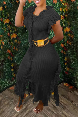 Chic Solid Color Round Neck Sleeveless Tassel Knit Maxi Dress