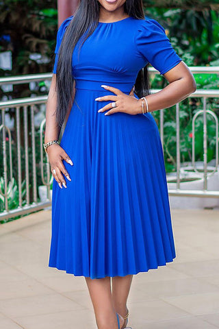 Fashionable Short Sleeve Pleated Solid Dress