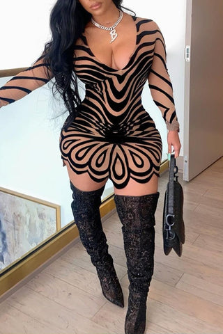 Online-clothing-plus-size-all-over-print-long-sleeve-mini-dress