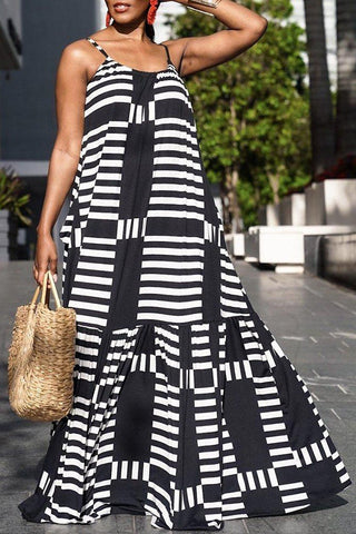 [Pre-Sale] Plus Size Cami Print Holiday Maxi Dress