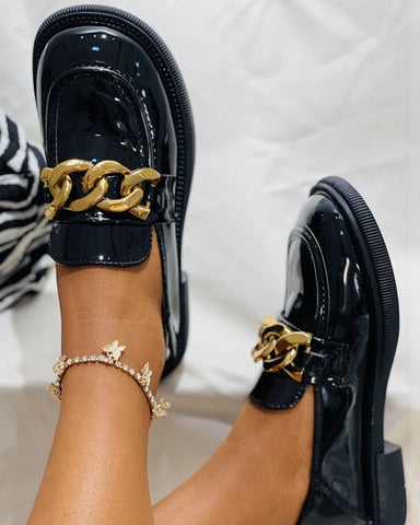 round-toe-chain-decor-slip-on-loafers