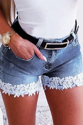 Sexy Slim Lace Stitching Denim Shorts